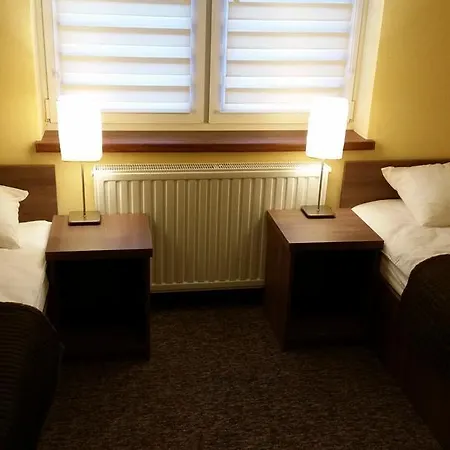 A2 ゲストハウス 3*